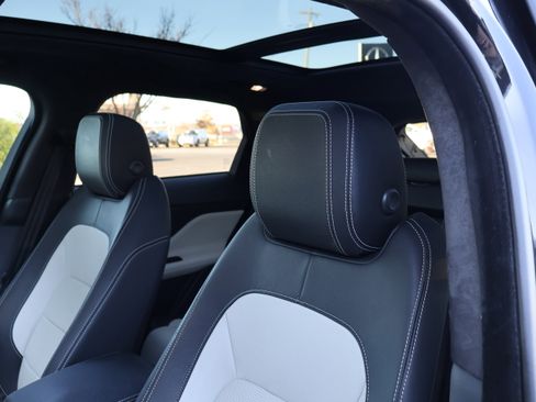 Used 2020 Jaguar F-PACE R-Sport image 10