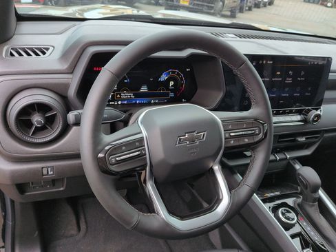 New 2026 Chevrolet Colorado Trail Boss AWD/4WD image 11