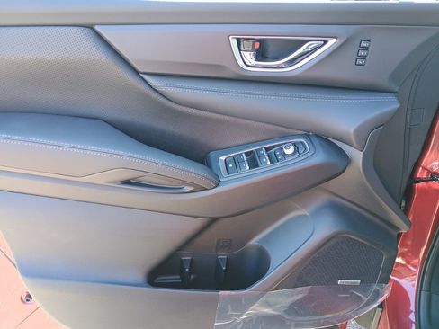 New 2026 Subaru Ascent Limited image 8