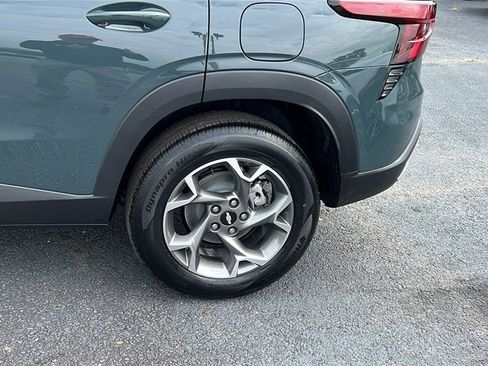 New 2026 Chevrolet Trax LT w/ LT Convenience Package image 9