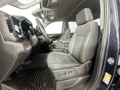 Used 2023 GMC Sierra 1500 Elevation image 17
