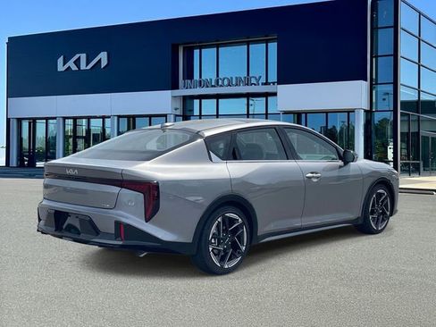 New 2026 Kia K4 GT-Line image 6