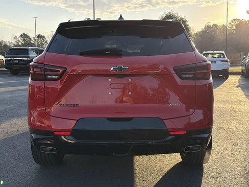 Used 2023 Chevrolet Blazer RS w/ Driver Confidence II Package image 7