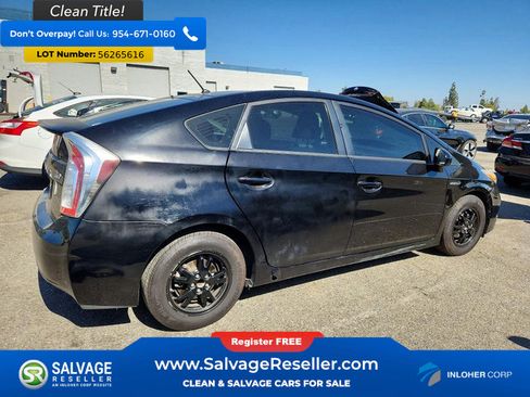 Used 2015 Toyota Prius Two FWD image 4