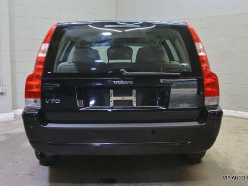 Used 2007 Volvo V70 2.4 FWD image 7