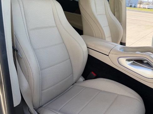 Used 2021 Mercedes-Benz GLE 350 w/ Premium Package image 12