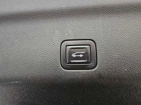 Used 2021 Cadillac Escalade Sport w/ Driver Assist Tech Package AWD/4WD image 38