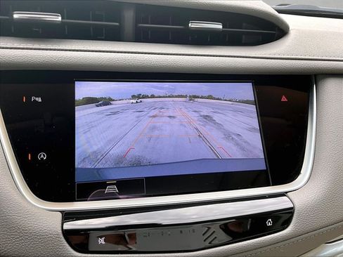 Used 2023 Cadillac XT5 Premium Luxury FWD image 23