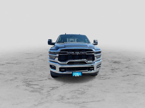 New 2026 RAM 2500 Big Horn AWD/4WD image 3