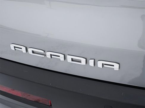 Used 2023 GMC Acadia AT4 image 30