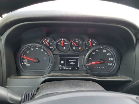 Used 2020 Chevrolet Silverado 1500 Custom w/ Custom Value Package AWD/4WD image 9