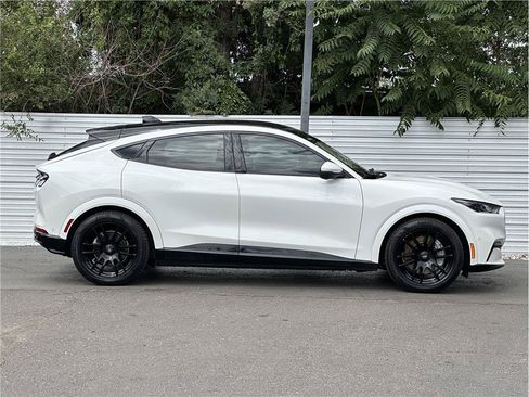 Used 2022 Ford Mustang Mach-E Premium w/ Ice White Appearance Package AWD/4WD image 9
