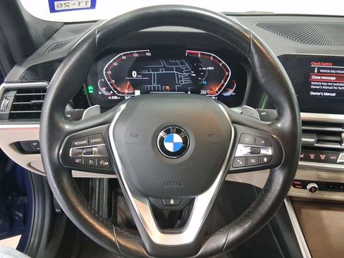 Used 2021 BMW 330i Sedan w/ Premium Package image 21