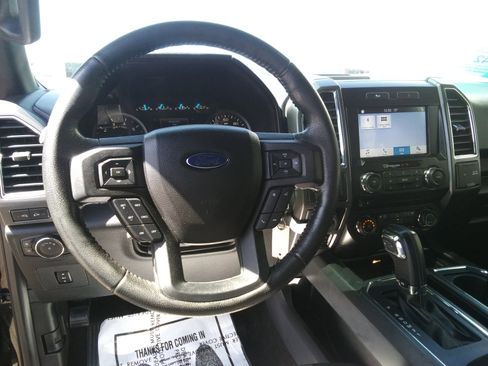 Used 2016 Ford F150 XLT w/ Equipment Group 302A Luxury AWD/4WD image 13