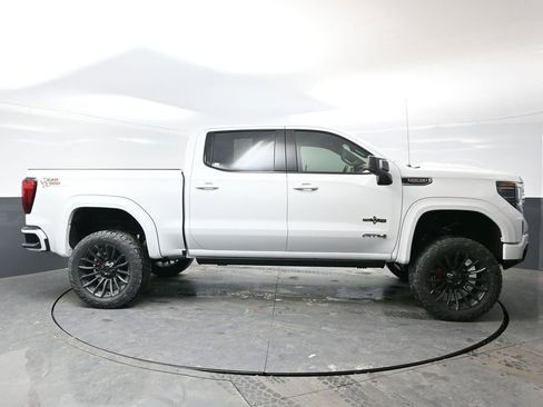 New 2026 GMC Sierra 1500 AT4 w/ Technology Package AWD/4WD image 2