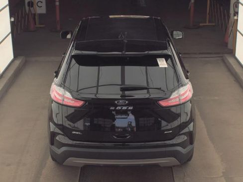 Used 2023 Ford Edge SEL w/ Convenience Package AWD/4WD image 4