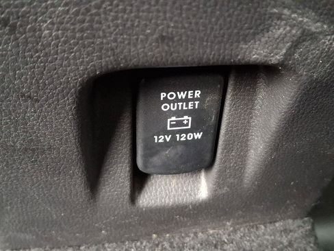 Used 2022 Mitsubishi Eclipse Cross SE image 11