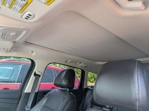 Used 2017 Ford Escape Titanium w/ Equipment Group 301A FWD image 12