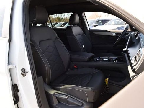 New 2026 Volkswagen Atlas Cross Sport SE image 20