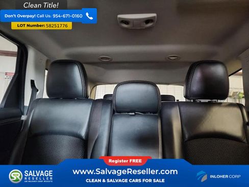 Used 2018 Dodge Journey Crossroad FWD image 13