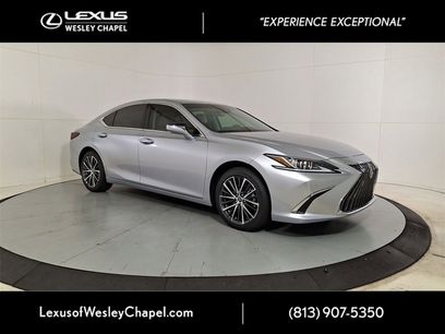 New 2025 Lexus ES 350 w/ Premium Package