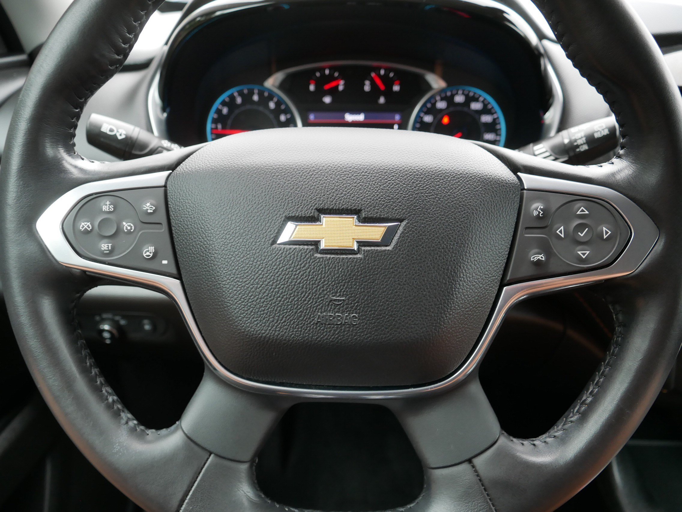 Used 2021 Chevrolet Traverse LT w/ LPO, Floor Liner Package AWD/4WD image 25