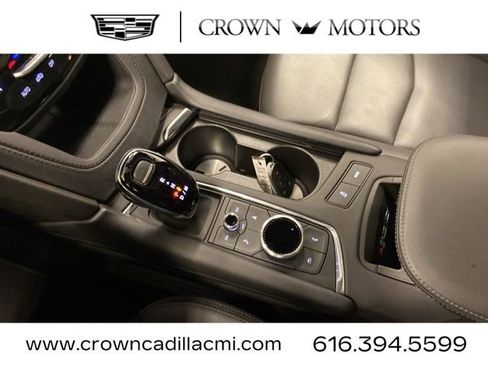 Certified 2025 Cadillac XT5 Premium Luxury image 12