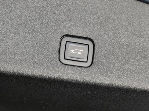 Used 2020 Cadillac XT6 Premium Luxury FWD image 53