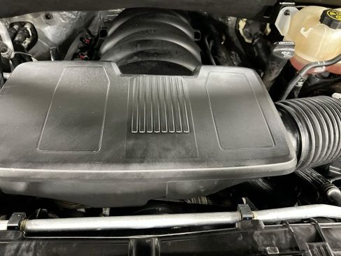 Used 2021 Chevrolet Silverado 1500 High Country w/ Technology Package AWD/4WD image 25