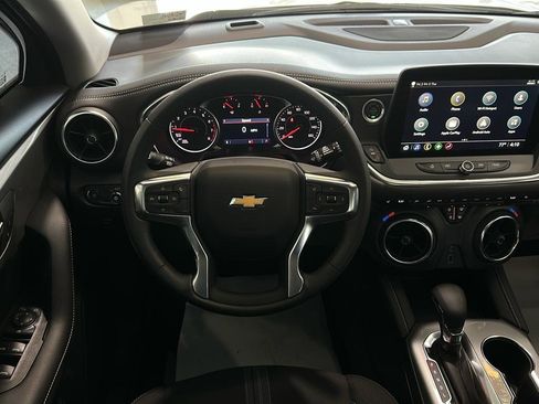 New 2025 Chevrolet Blazer LT w/ Midnight/Sport Edition FWD image 8