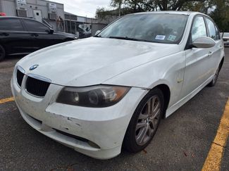 Used 2006 BMW 325i Sedan video 1