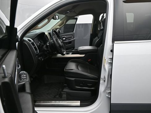 Used 2020 RAM 3500 Laramie AWD/4WD image 10