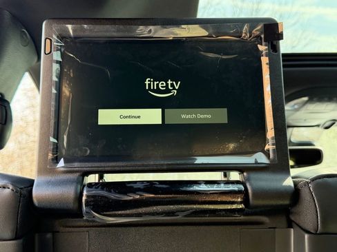 New 2026 Chrysler Pacifica Select image 29