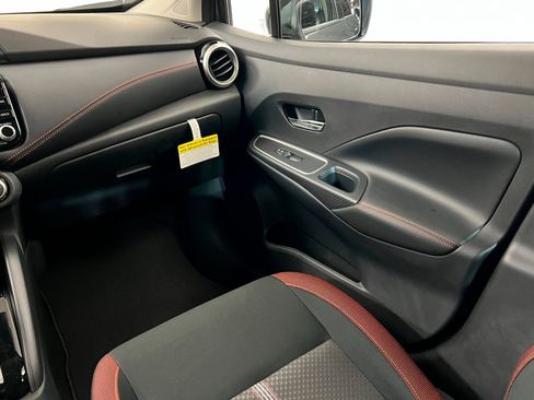 New 2025 Nissan Versa SR w/ Trunk Package image 10