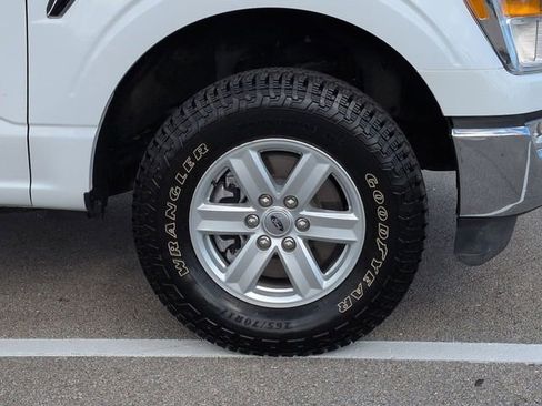 Certified 2022 Ford F150 XLT w/ Equipment Group 301A Mid image 11