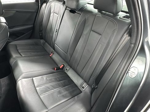 Used 2023 Audi A4 2.0T Premium Plus image 12