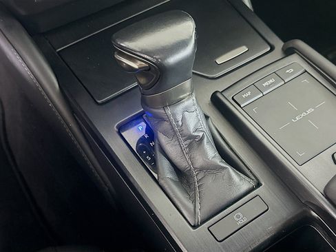 Used 2021 Lexus ES 350 w/ Premium Package FWD image 25