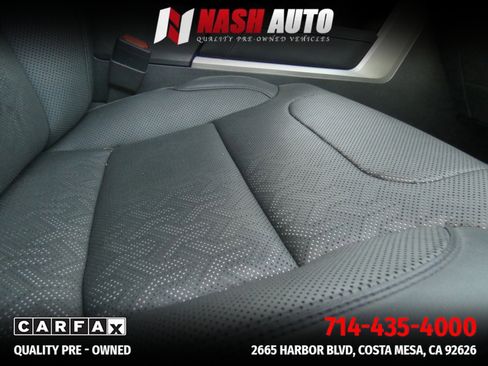 Used 2024 Toyota Tundra Limited AWD/4WD image 37