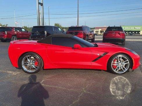 Used 2017 Chevrolet Corvette Stingray Convertible RWD image 6