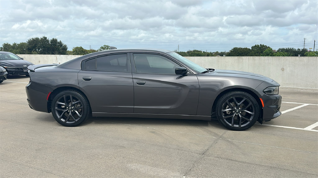 Used 2023 Dodge Charger SXT w/ Blacktop Package RWD image 13