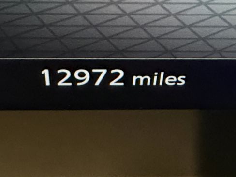 Used 2025 Nissan Pathfinder Platinum w/ Cargo Package image 2