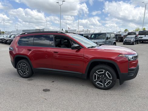 Used 2026 Jeep Cherokee Limited AWD/4WD image 11