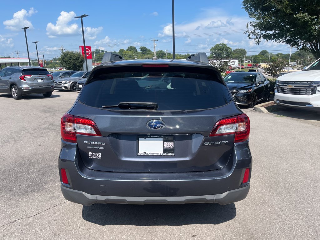 Used 2015 Subaru Outback 2.5i Premium AWD/4WD image 6