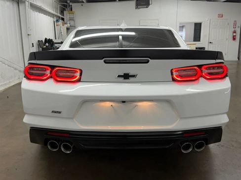 Used 2023 Chevrolet Camaro SS RWD image 6