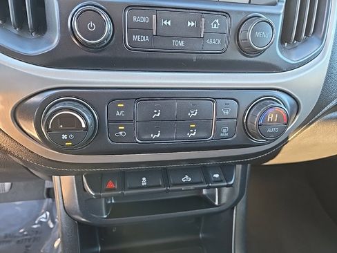 Used 2015 GMC Canyon SLE w/ SLE Convenience Package image 28