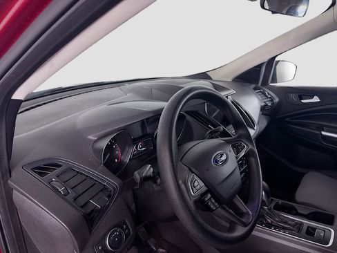 Used 2019 Ford Escape SE image 23