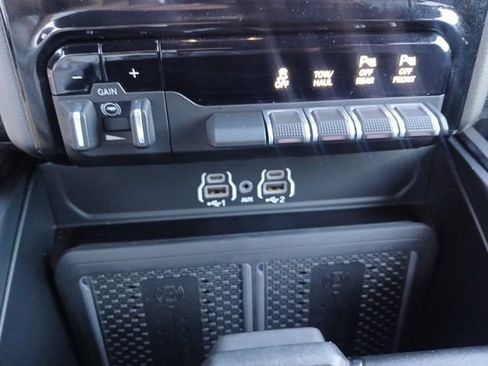 Used 2026 RAM 2500 Power Wagon AWD/4WD image 44