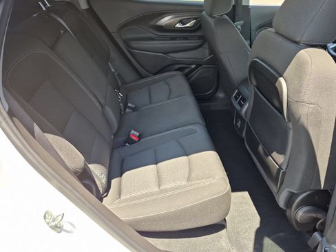Certified 2023 GMC Terrain SLE FWD image 25
