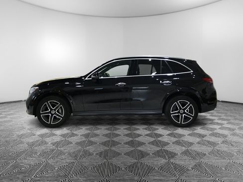 Certified 2024 Mercedes-Benz GLC 300 4MATIC image 2