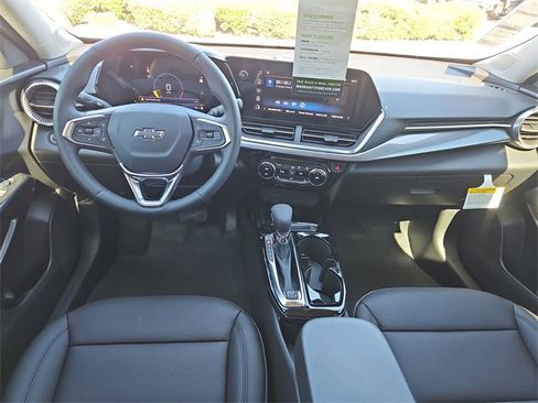 New 2026 Chevrolet Trax ACTIV w/ Sunroof Package image 8